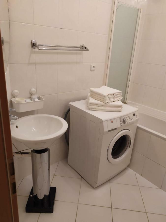 Kate & Jenny - Two-Level Apartment In The Old Town ブラチスラヴァ エクステリア 写真